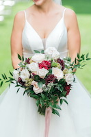 summer brunch floral arrangement